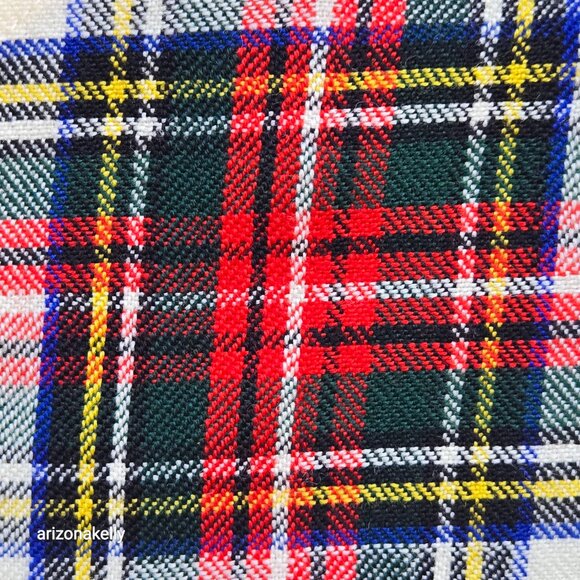 Large Woven Wool Triangle Scarf Shawl Plaid Rondina - Picture 4 of 16